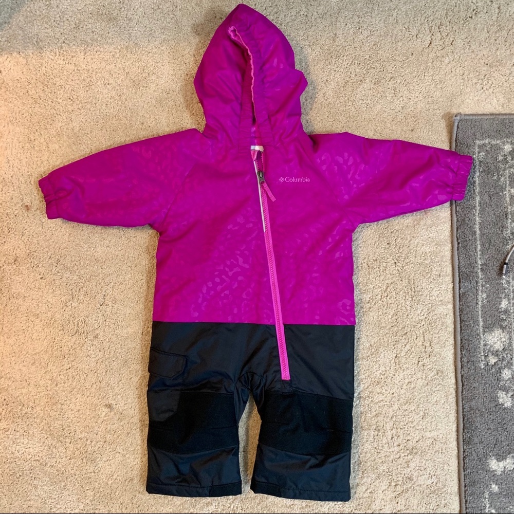 Colombia infant snowsuit 6-12mos